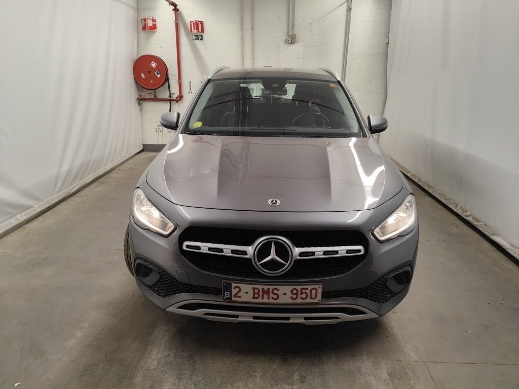 Mercedes-Benz GLA GLA 180 d 5d photo