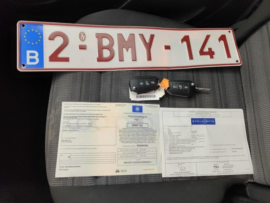 Opel Combo Life 1.5 Turbo D BlueI 96kW S/S Elegance L1H1 5d photo