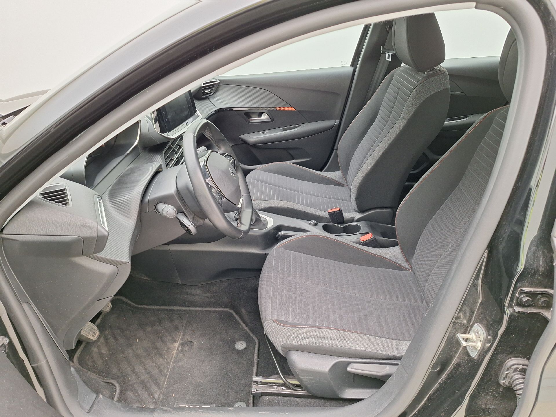 Peugeot, 208 '19, Peugeot 208 1.5 BlueHDi 100 MAN6 S&S Active pack 5 photo