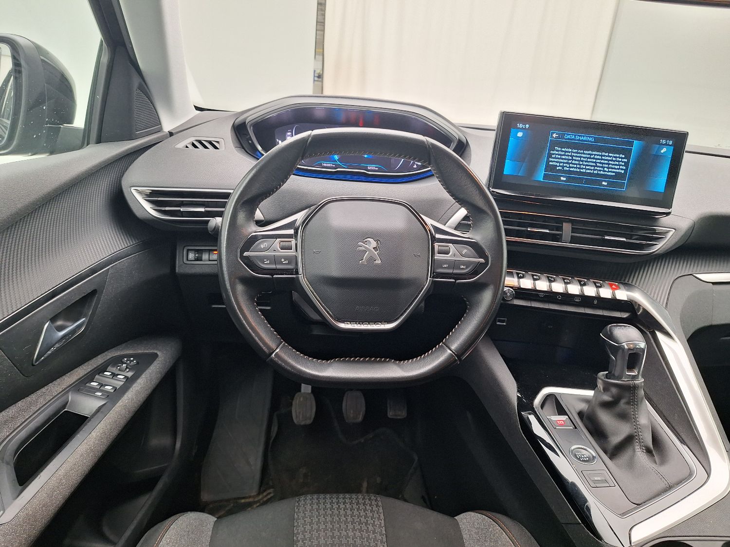 Peugeot, 5008 FL'20, Peugeot 5008 1.2 PureTech 96kW S&S Active Pack 5d photo