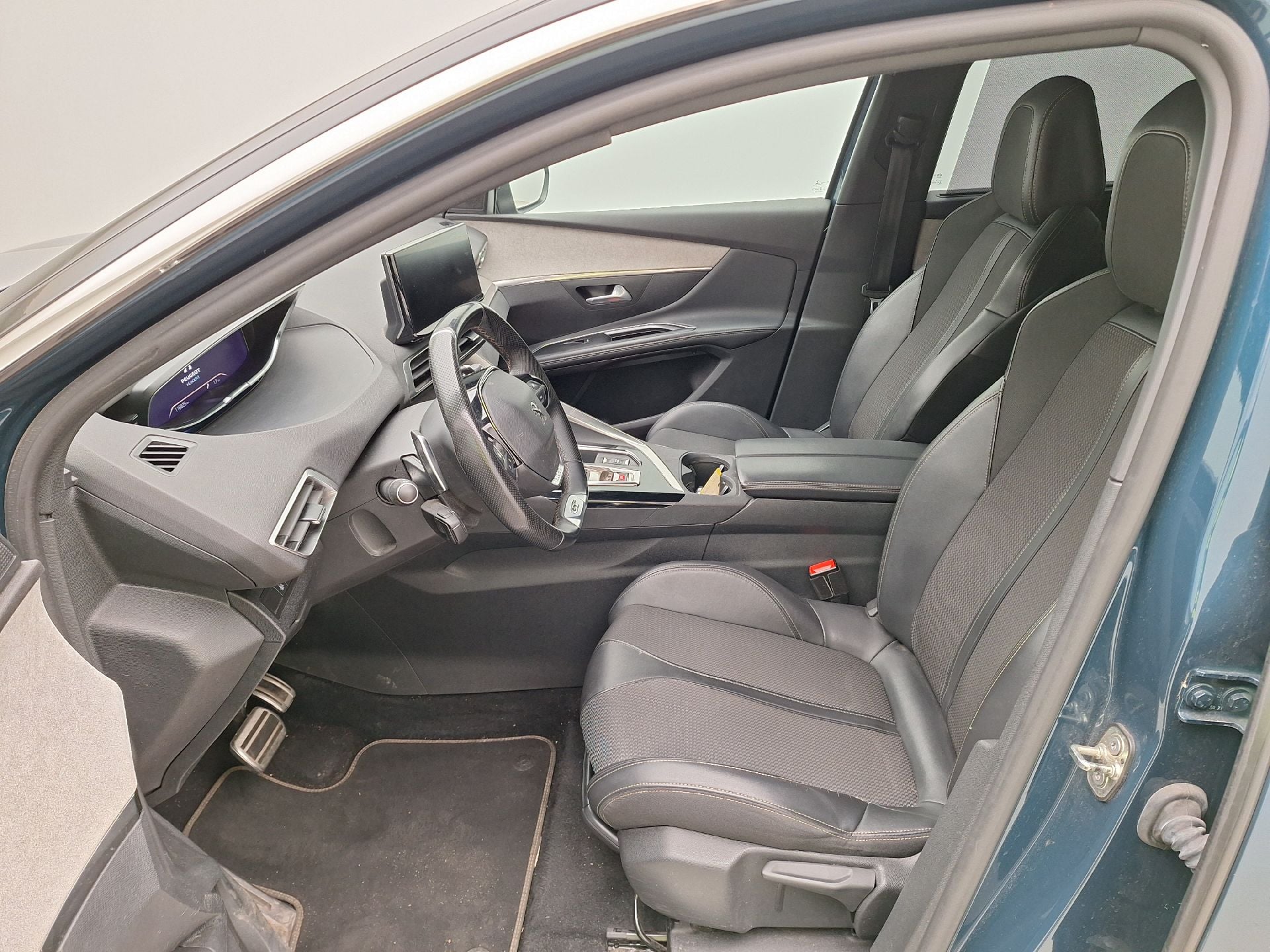 Peugeot, 5008 FL'20, Peugeot 5008 1.5 BlueHDi 96kW S&S EAT8 GT 5d photo