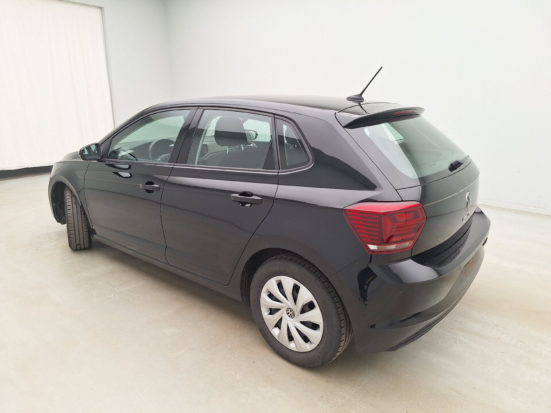 VW, Polo '17, Volkswagen Polo 1.0 TSI Comfortline DSG 5d photo