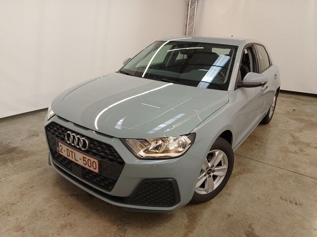Audi A1 Sportback 1.0 25 TFSI 70kW Attraction 5d