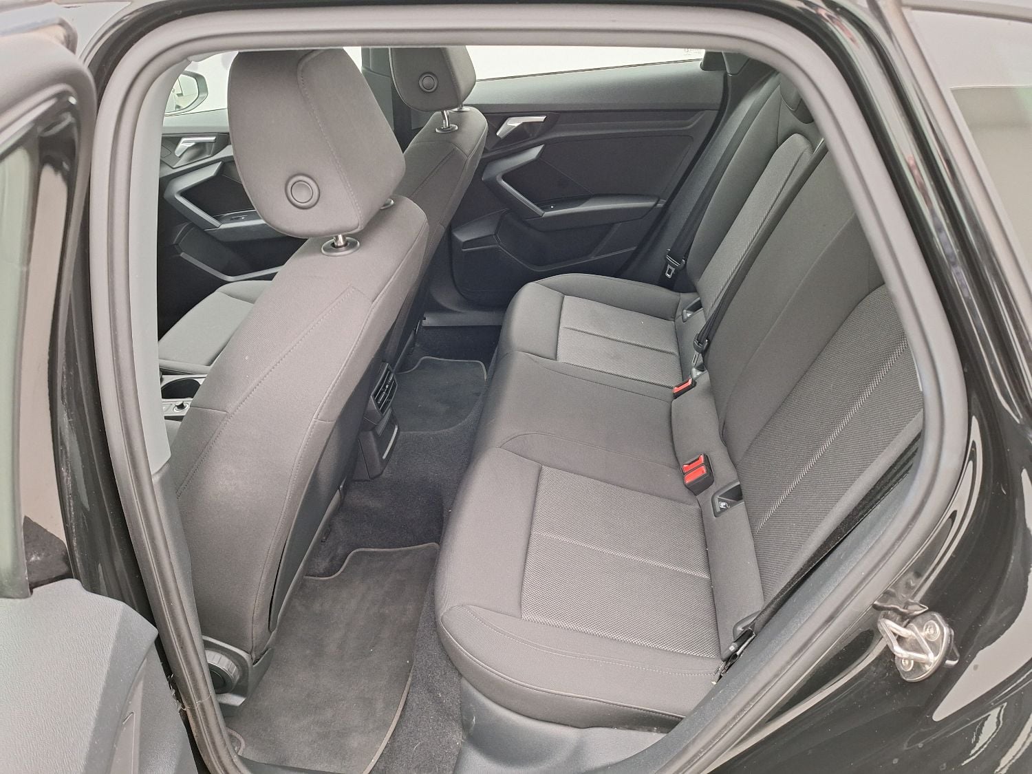 Audi, A3 SB '20, Audi A3 Sportback 2.0 30 TDi 85kW S line 5d photo