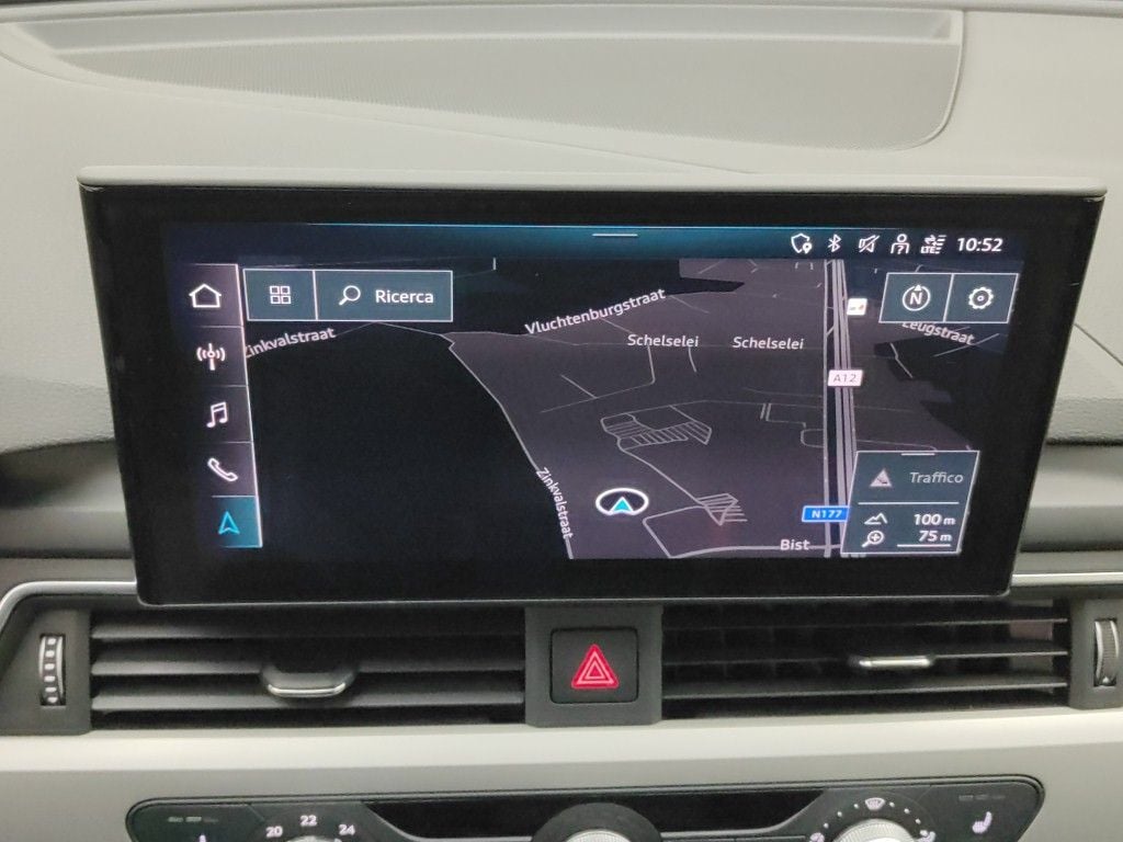 AUDI A4 AVANT DIESEL - 2020 40 TDi 204hp Quattro Advanced S tronic 5d photo