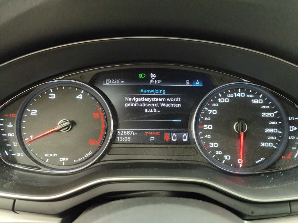 Audi A5 Sportback 30 TDI S tronic Bus Ed Advanced 5d photo