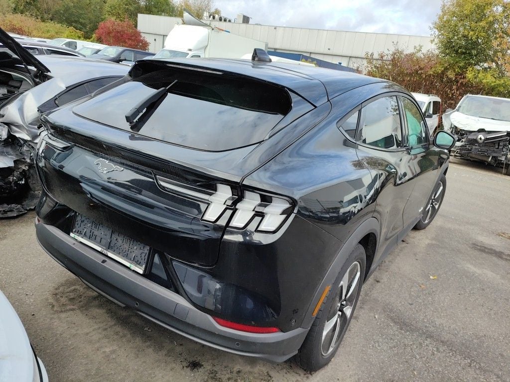 Ford Mustang Mach-E 72kWh 198kW Standard Range RWD 5d !!Damaged car!! photo