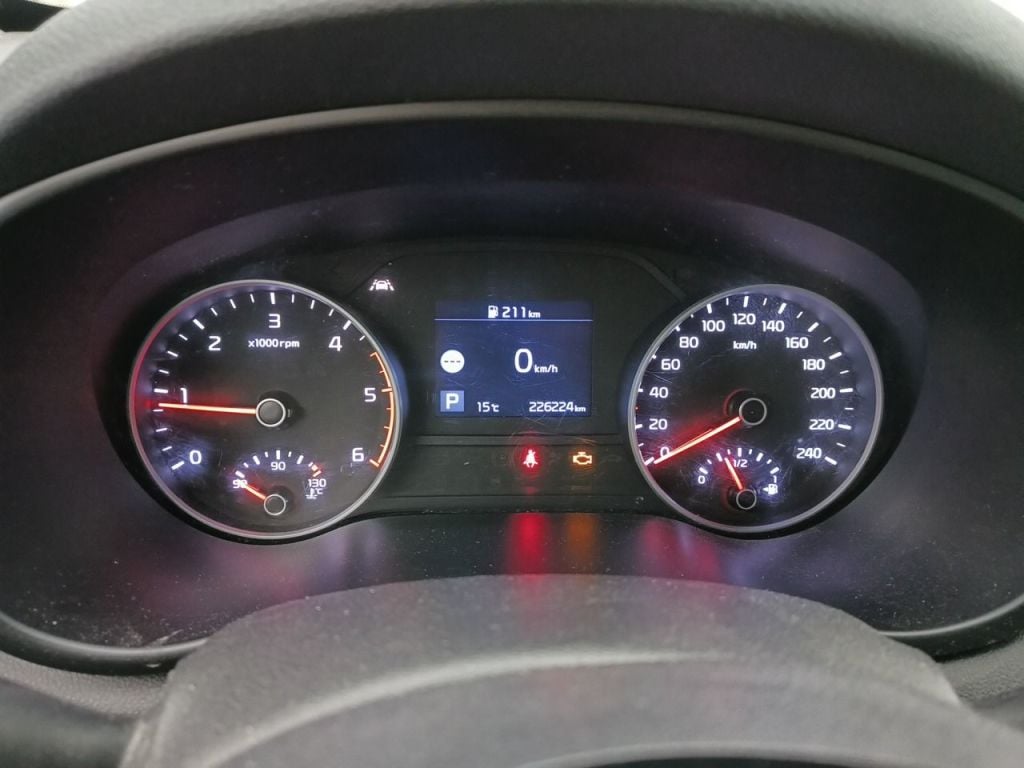 KIA Sportage Black Edition 1.6 CRDi 136 7DCT ISG 5d !! technical issues !! photo