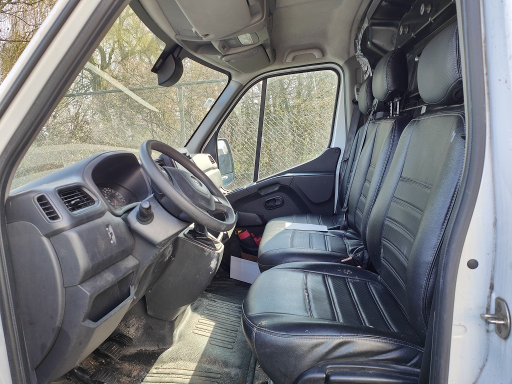 Opel Movano 2.3 Turbo D 99kW L2H2 3.5T 4d !!! Technical issues !! photo