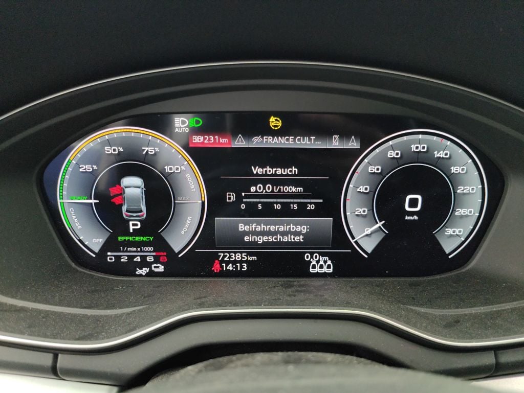 AUDI Q5 SPORTBACK 55 TFSIe 265hp Quattro PHEV S line S tronic 5d photo