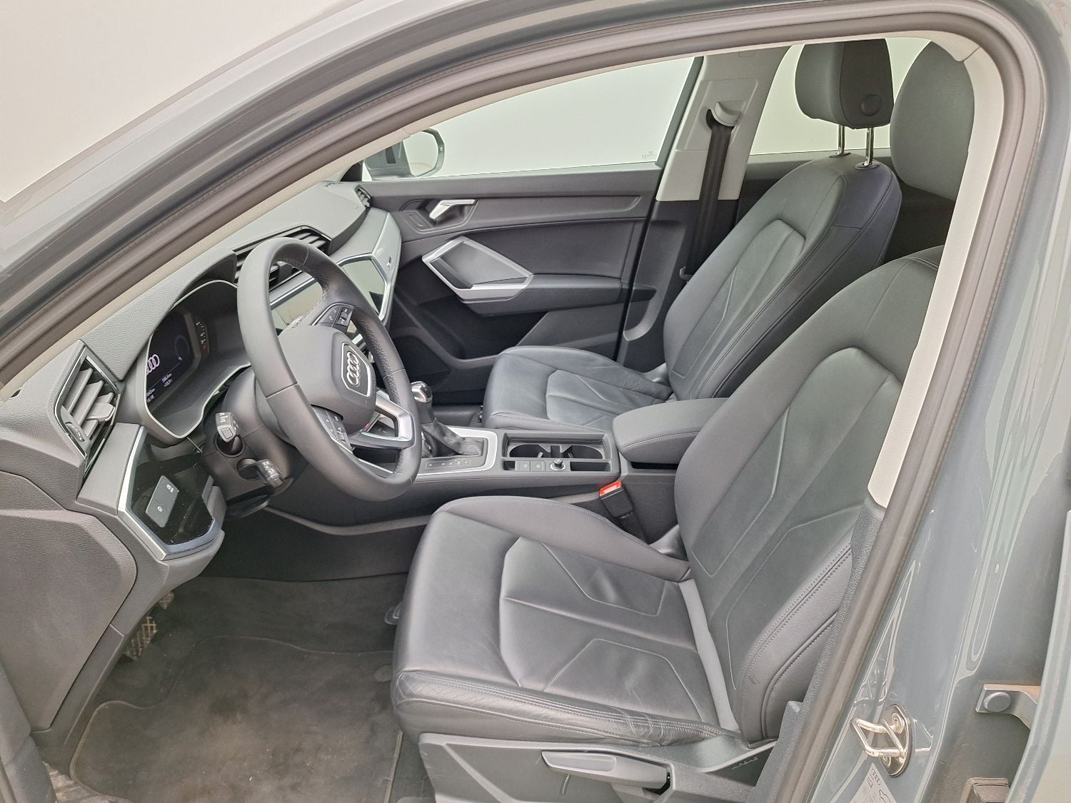 Audi, Q3 SB '19 PHEV, Audi Q3 Sportback 45 TFSI e S tronic 5d photo