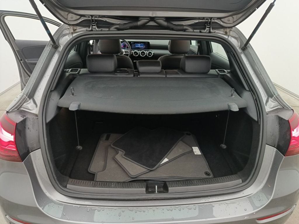 Mercedes-Benz Classe A A 180 Business Line 5d photo