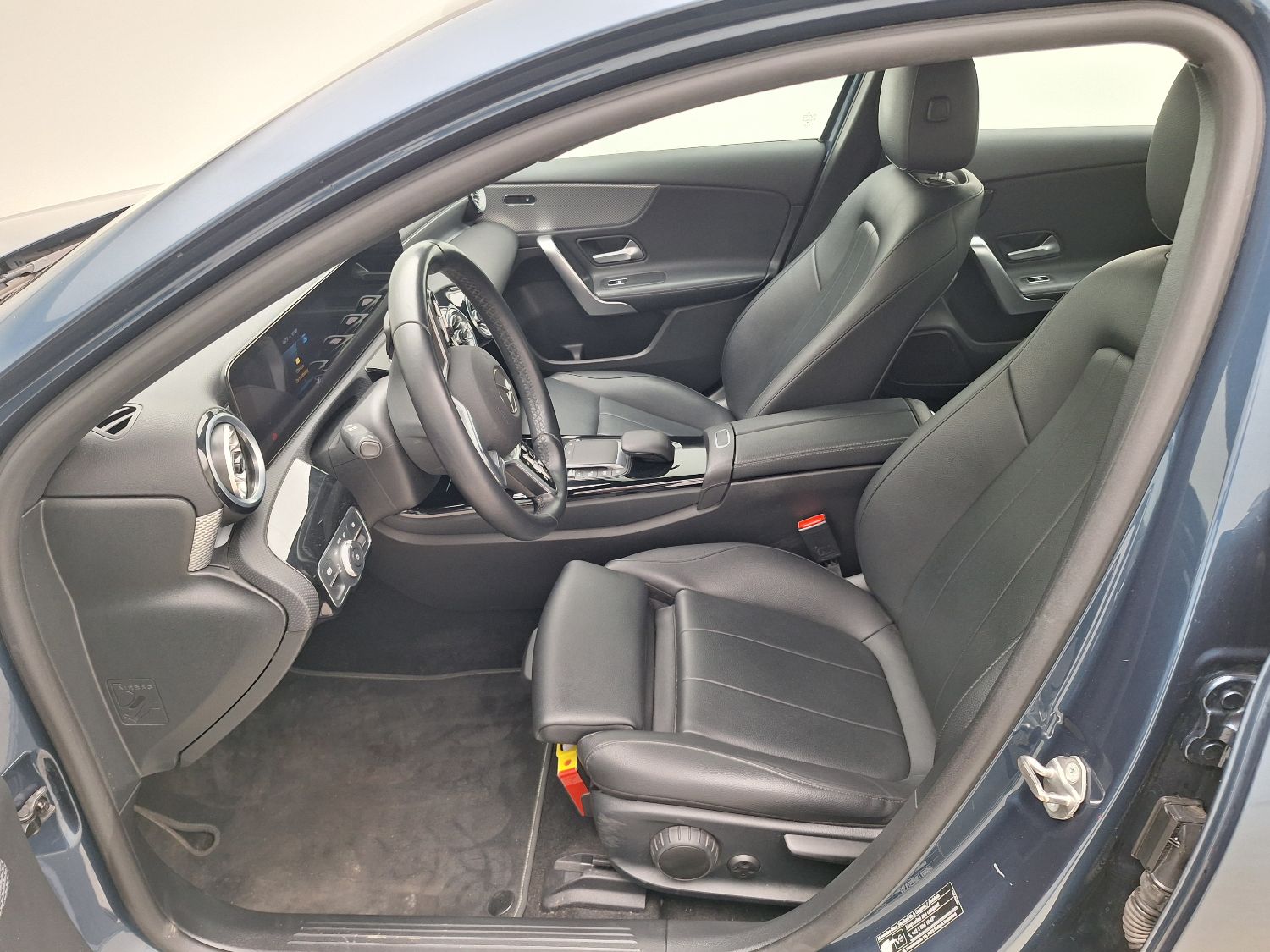 Mercedes, A-Class Berline '18, Mercedes-Benz A-Klasse Limousine A 180d Business S photo