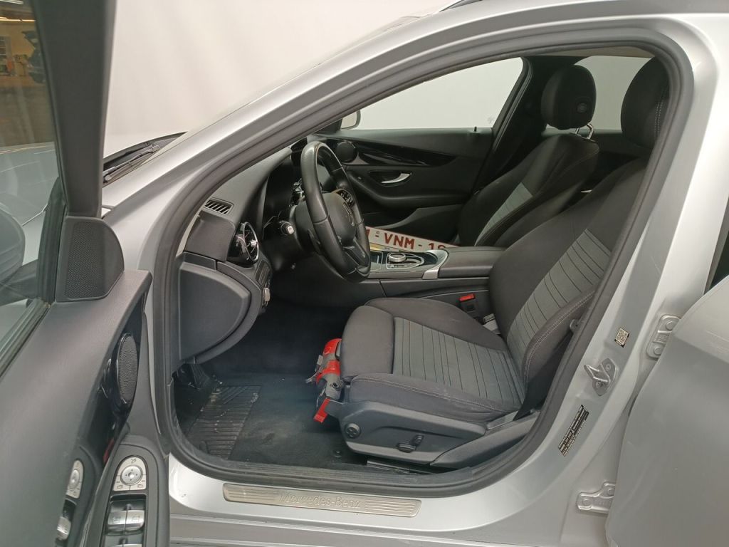 Mercedes-Benz C-Klasse Break C 160 Aut. 5d photo