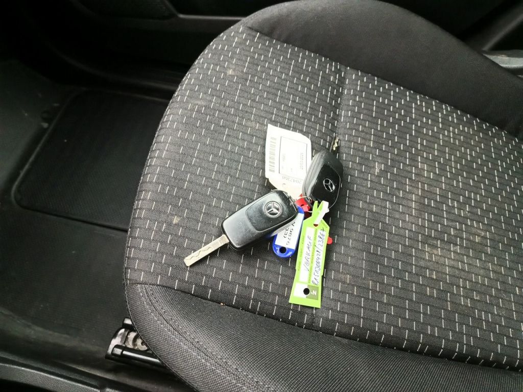 MERCEDES-BENZ CITAN 110 TOURER SWB DSL - 2022 1.5 CDI 95hp 110 A1 Pro S/S (EU6d) 5d photo