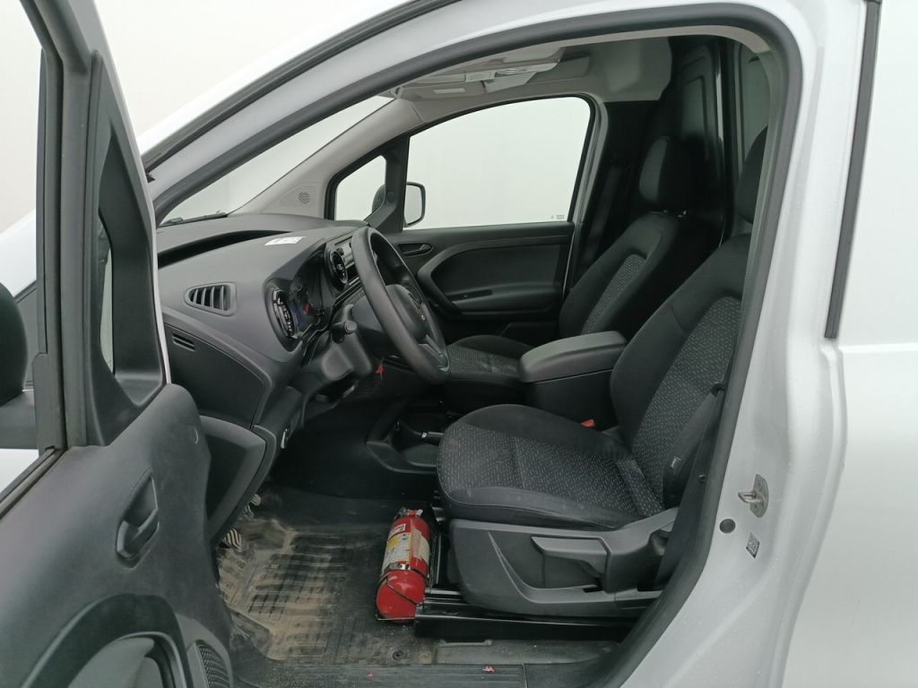 MERCEDES-BENZ CITAN 110 TOURER SWB DSL - 2022 1.5 CDI 95hp 110 A1 Pro S/S (EU6d) 5d photo