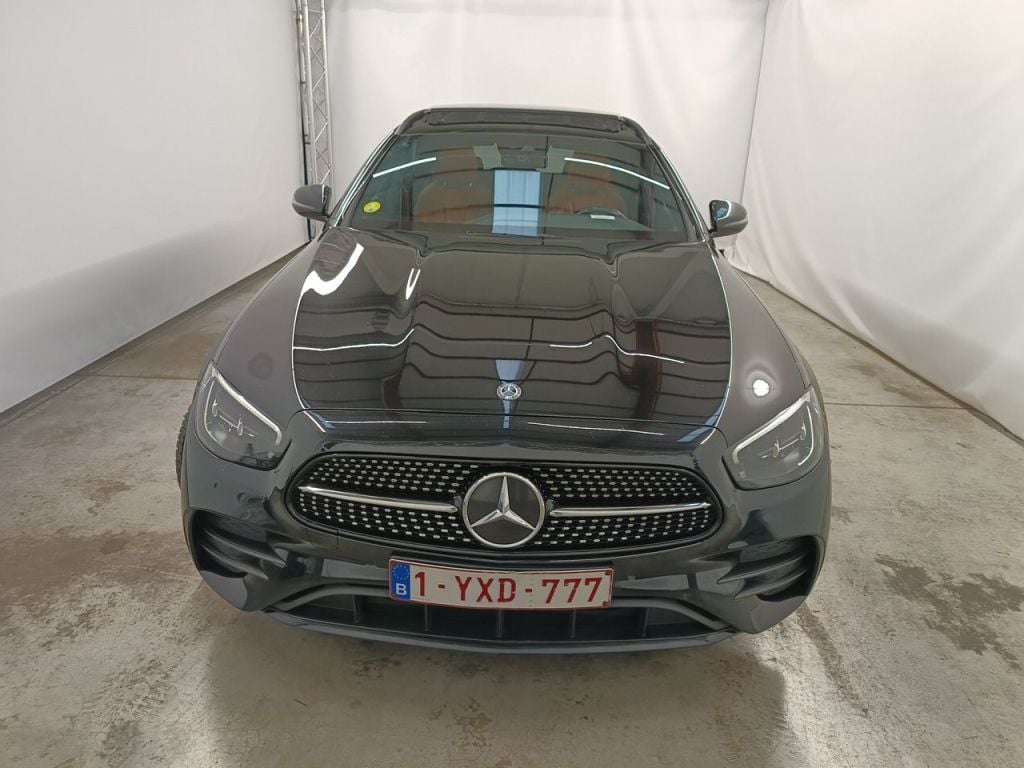 Mercedes-Benz E-Klasse Break E 300de Business Solution Limited 5d photo