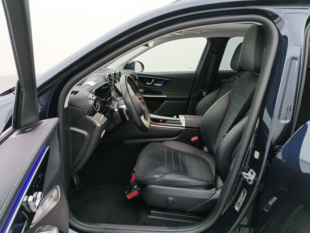 MERCEDES CLASSE GLC DIESEL (X254) GLC 220 d 197hp 4-Matic AMG Line 5d photo