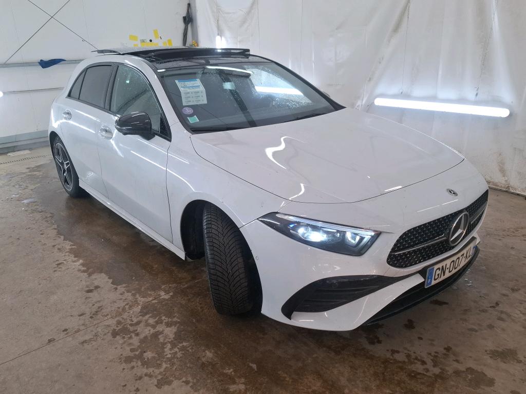 MERCEDES-BENZ Classe A Compact / 2022 / 5P / Berline A 200 AMG Line 7G-DCT photo