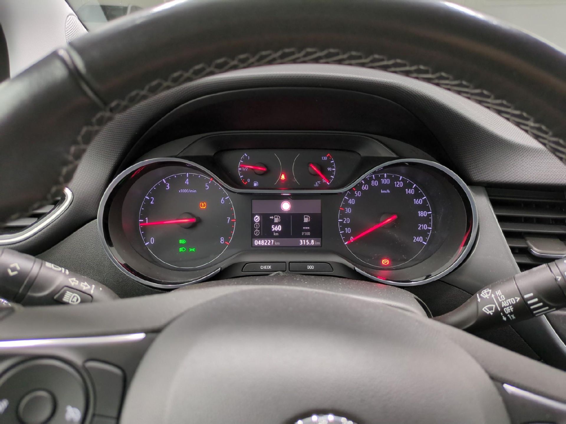 Crossland X Business Elegance 1.5 110CV BVM6 E6d photo