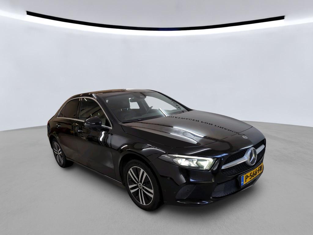 MERCEDES-BENZ A-klasse 118 kW photo