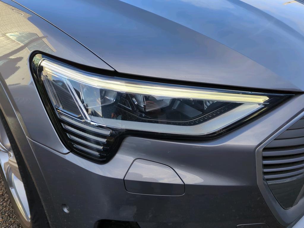 AUDI e-tron 230 kW photo