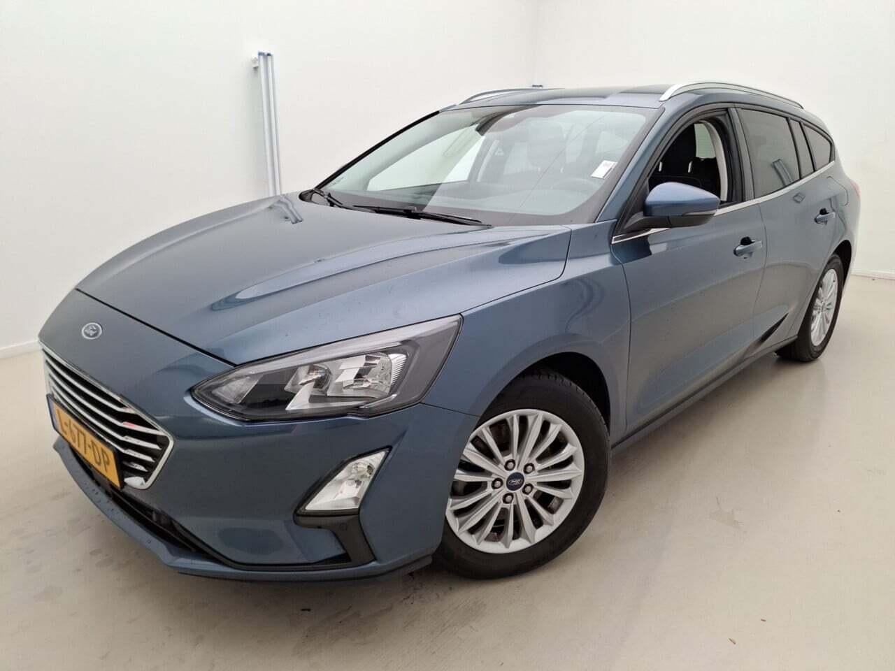 FORD Focus Wagon 1.0 EcoB. Tit. XBns