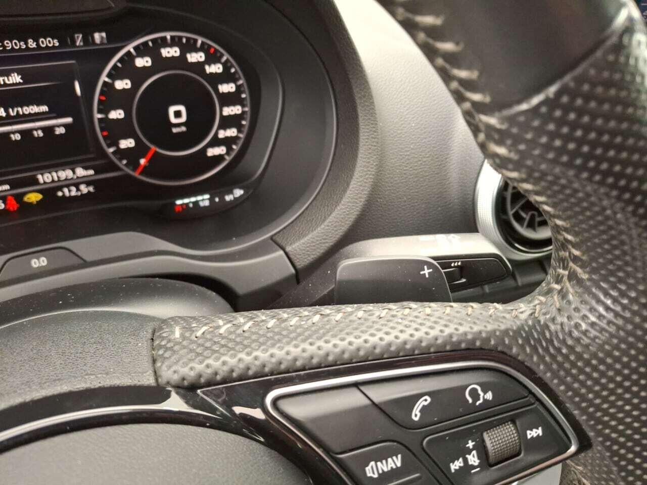 AUDI A3 Sportback 35 TFSI CoD Adv Sp photo