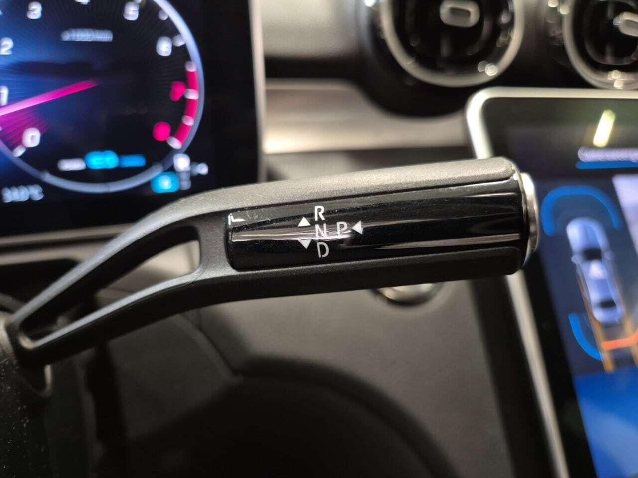 MERCEDES-BENZ C-klasse 180 Business Line photo