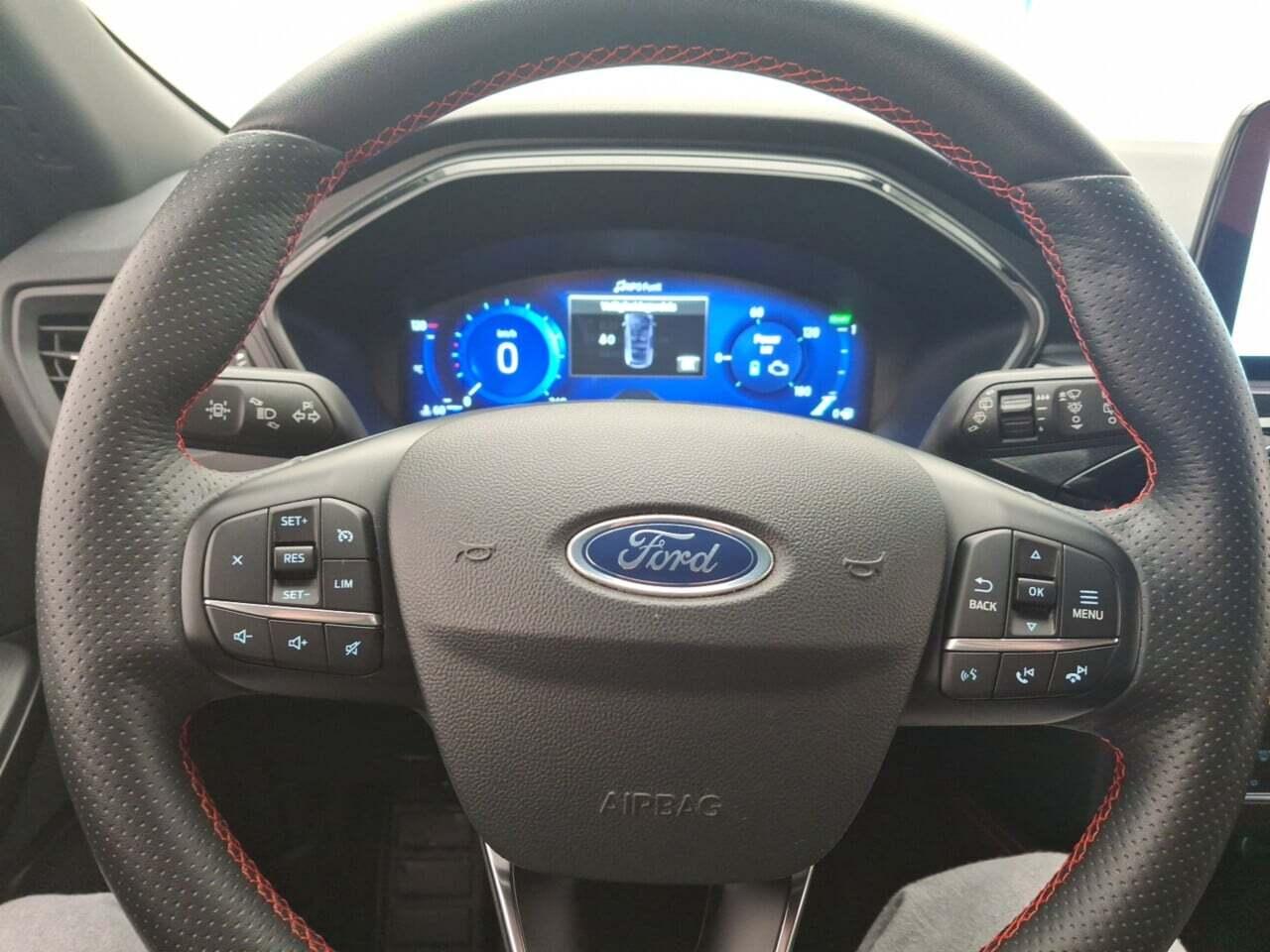 FORD KUGA 2.5 PHEV ST-Line photo