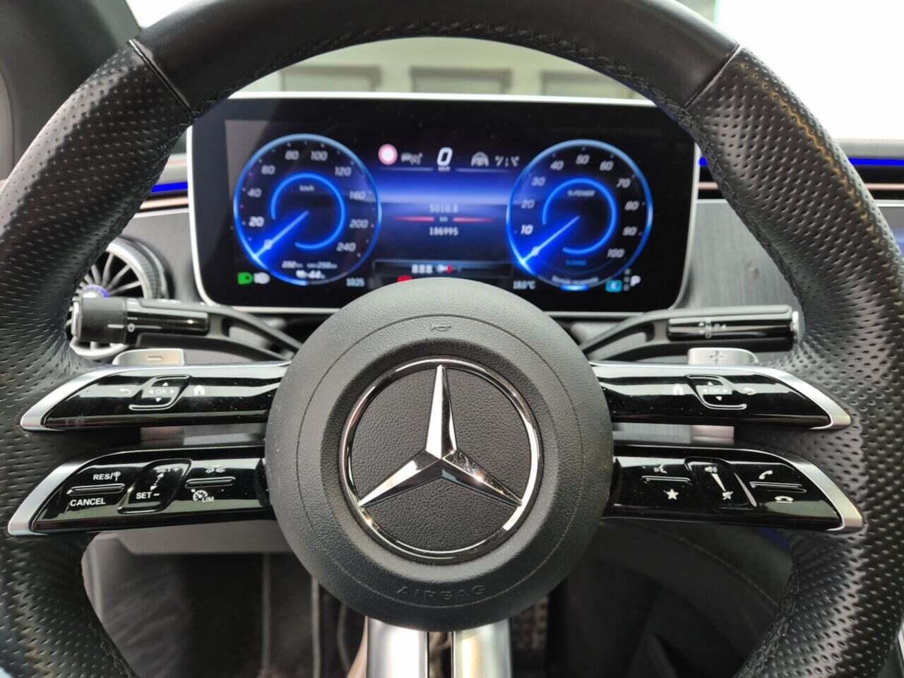 MERCEDES-BENZ EQE 300 Sport Ed. 89 kWh photo