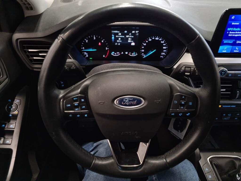 FORD Focus Wagon 1.5 EcoBl. Tr. Ed. Business photo