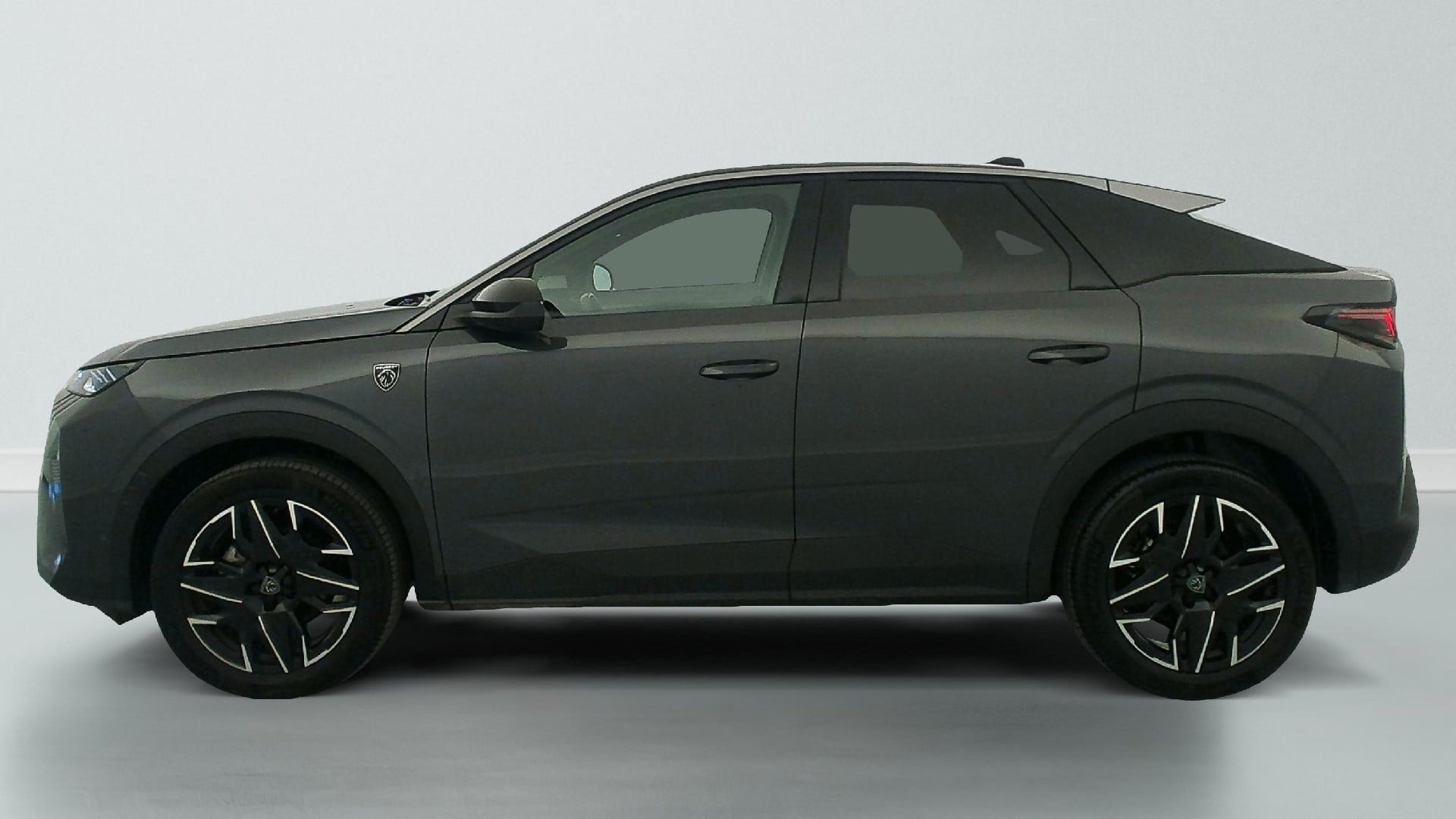 Peugeot 3008 Hybrid 145 e-DCS6 GT photo