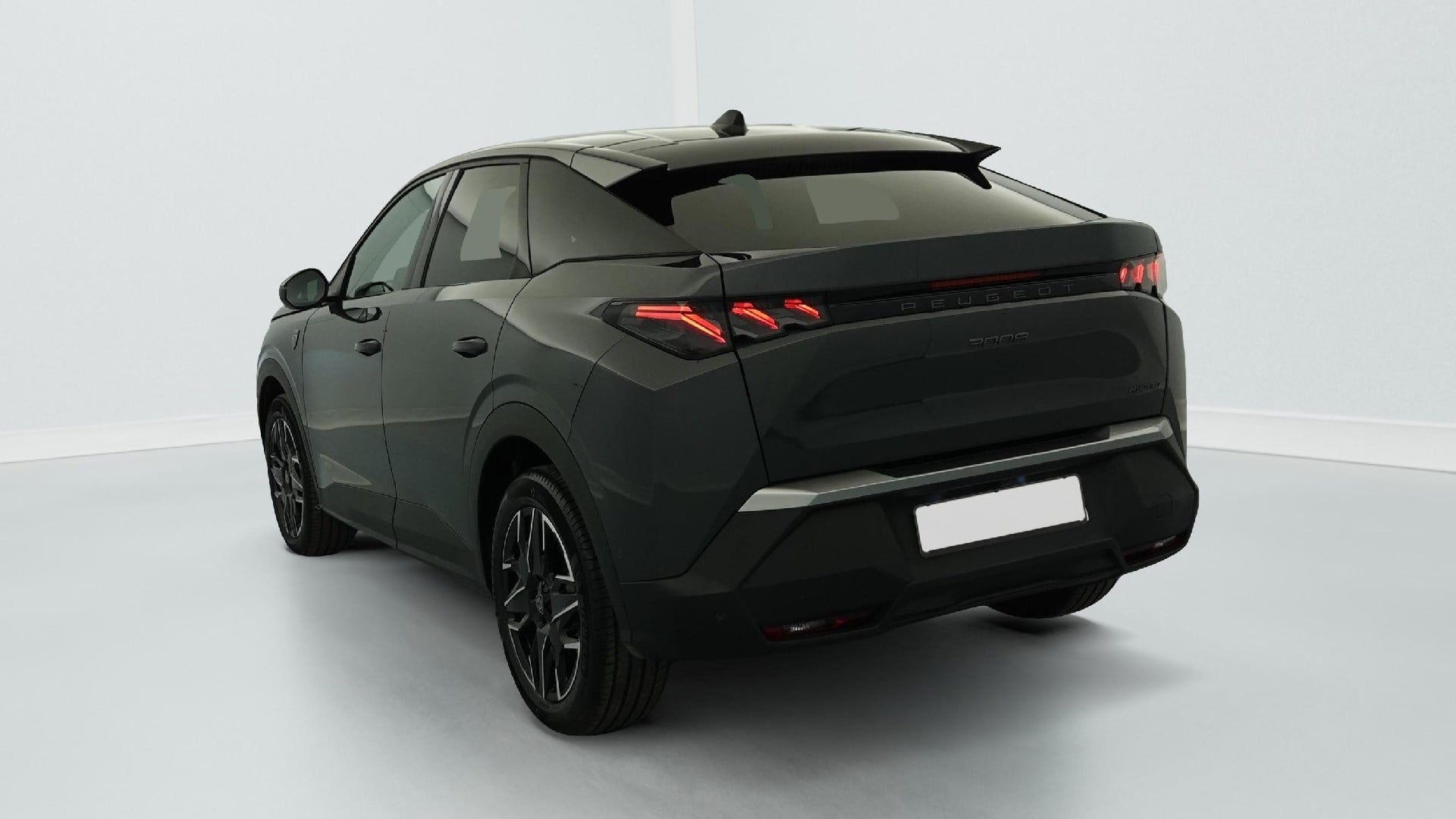 Peugeot 3008 Hybrid 145 e-DCS6 GT photo