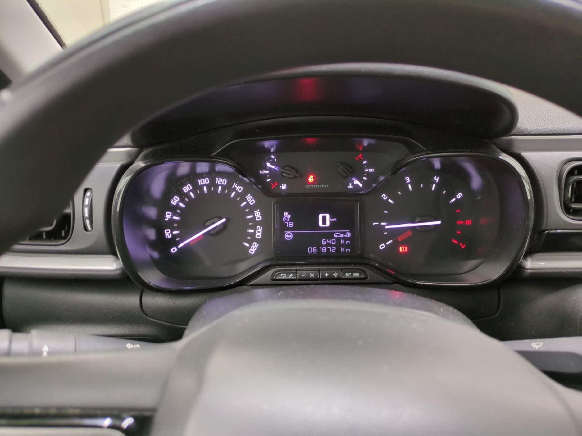 C3 Société Feel 1.5 BlueHDI 100CV BVM5 E6dT photo