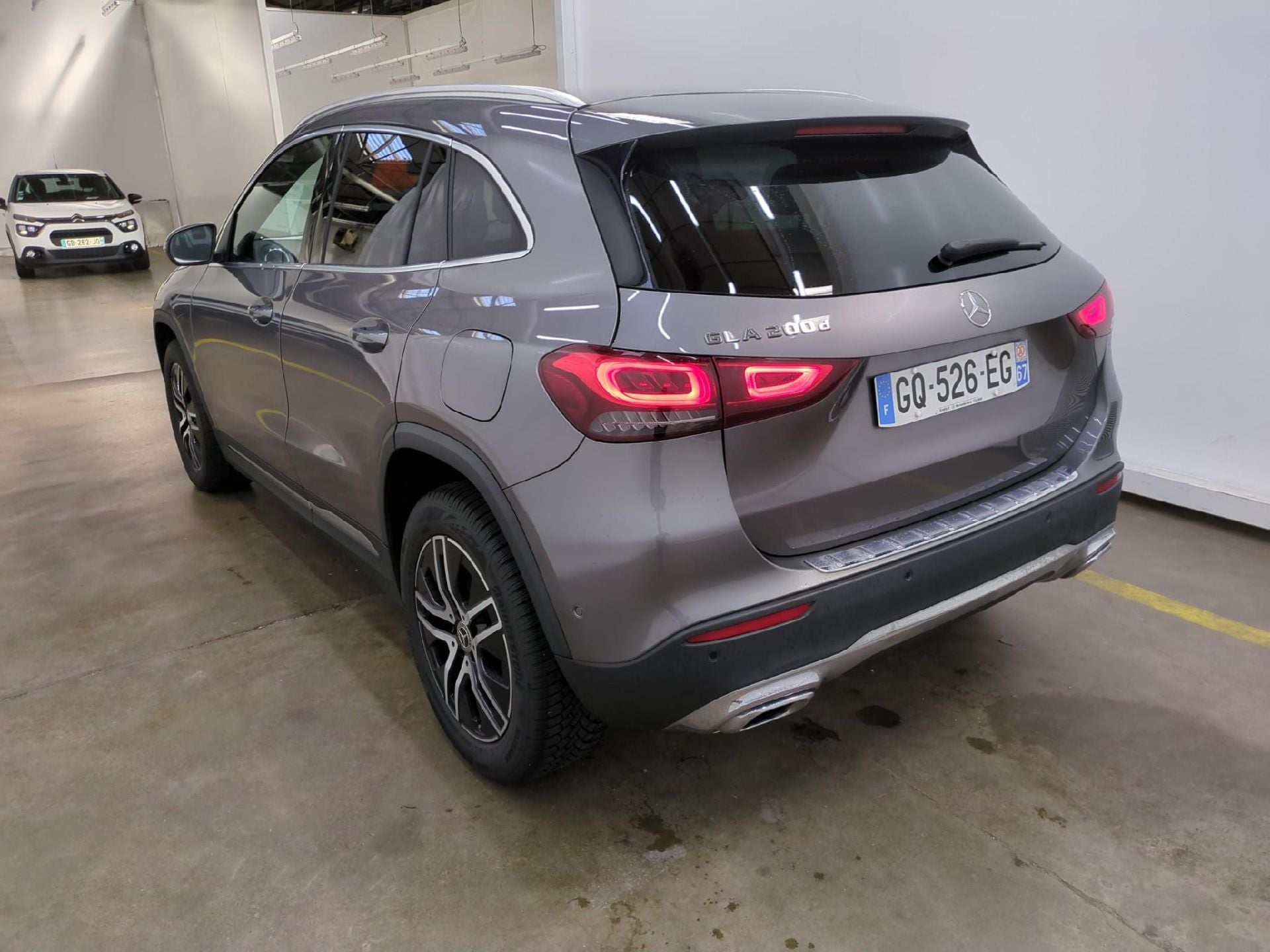 MERCEDES-BENZ GLA / 2020 / 5P / SUV GLA 200 D BUSINESS LINE DCT photo