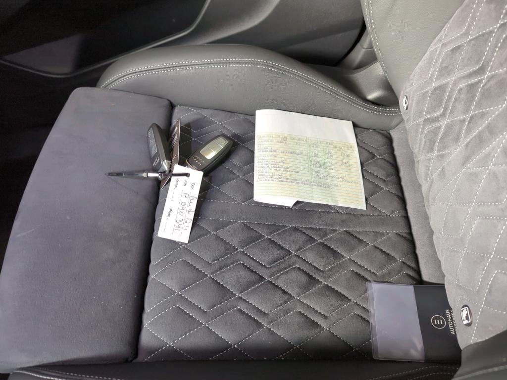 Q4 e-tron 45 e-tron 82kWh photo