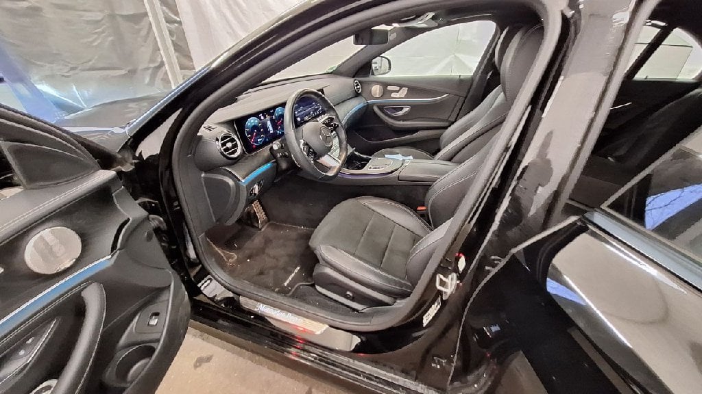 E Limousine E 400 d 4Matic (213.023)AMG 2.9 AMG Line 243KW AT9 E6d photo