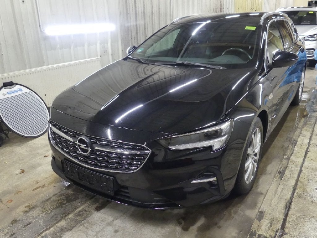Insignia B Sports Tourer Elegance 2.0 CDTI 128KW AT8 E6d