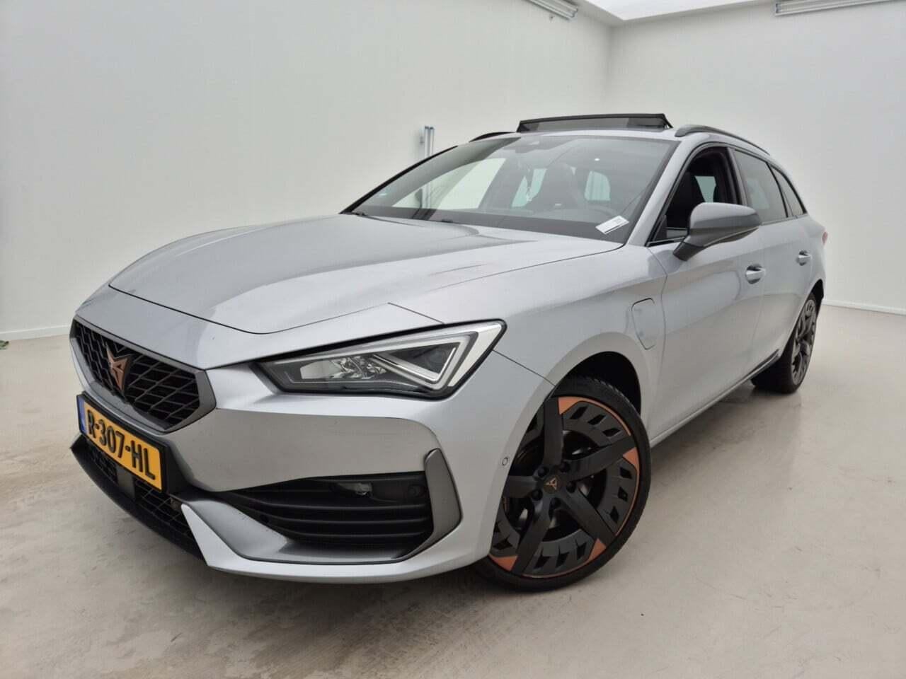 CUPRA Leon Sportstourer 1.4 e-Hybrid VZ Performance