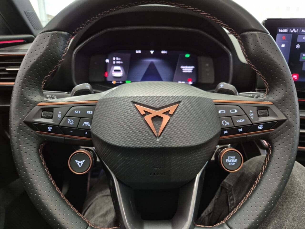 CUPRA Leon Sportstourer 1.4 e-Hybrid VZ Performance photo