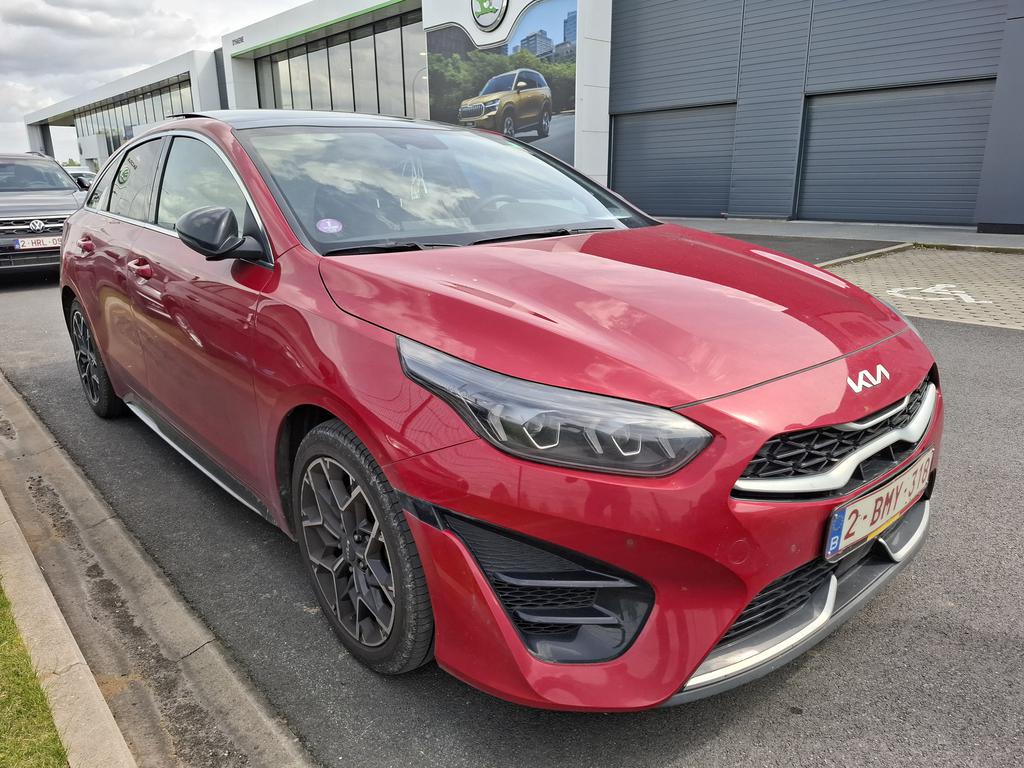 Kia pro_cee'd / ProCeed 1.5 Essence GT-Line photo