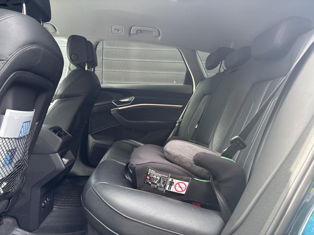 AUDI e-tron 71 kWh 50 Quattro Advanced photo