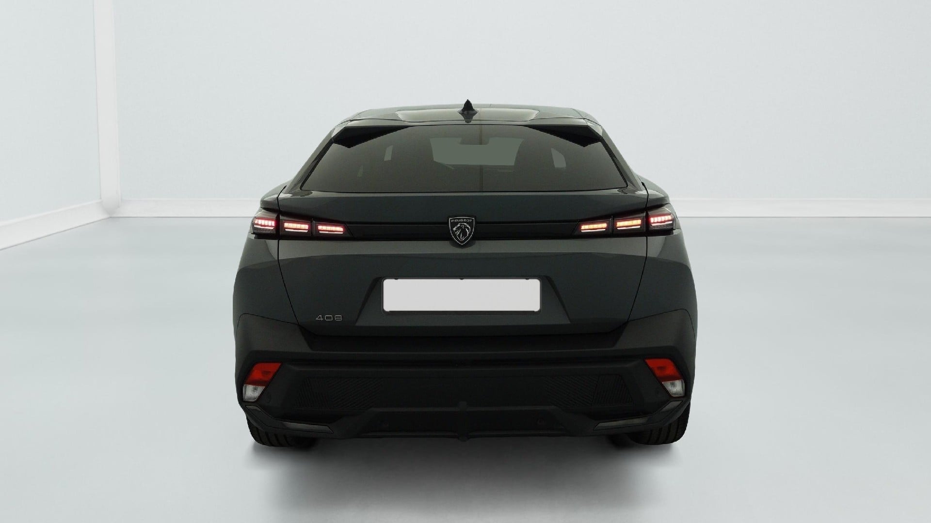 Peugeot 408 Hybrid 136 e-DCS6 Allure photo