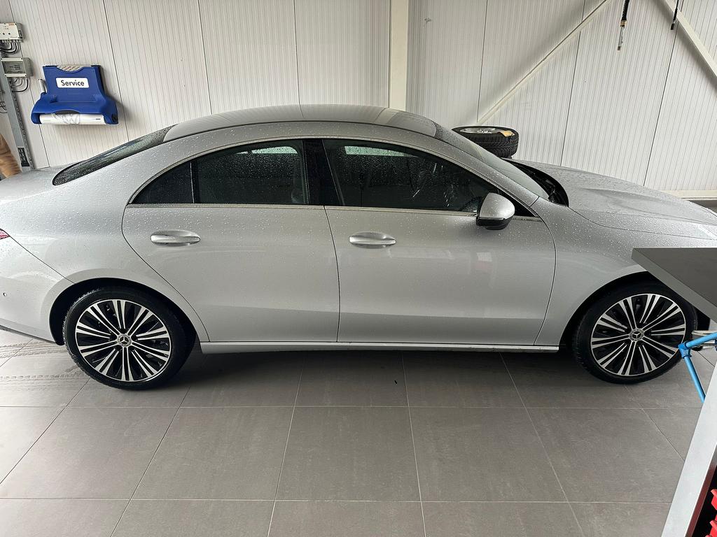 MERCEDES-BENZ CLA 180 180 Business Line photo