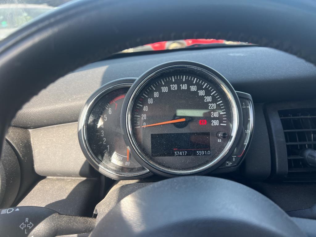 MINI MINI / 2014 / 5P / berlina con portón ONE 5 PUERTAS (CX) photo