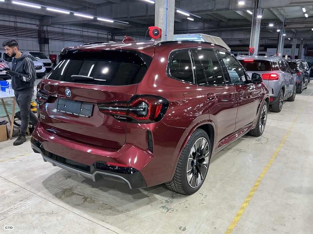 BMW IX3 80KWH AUTO photo