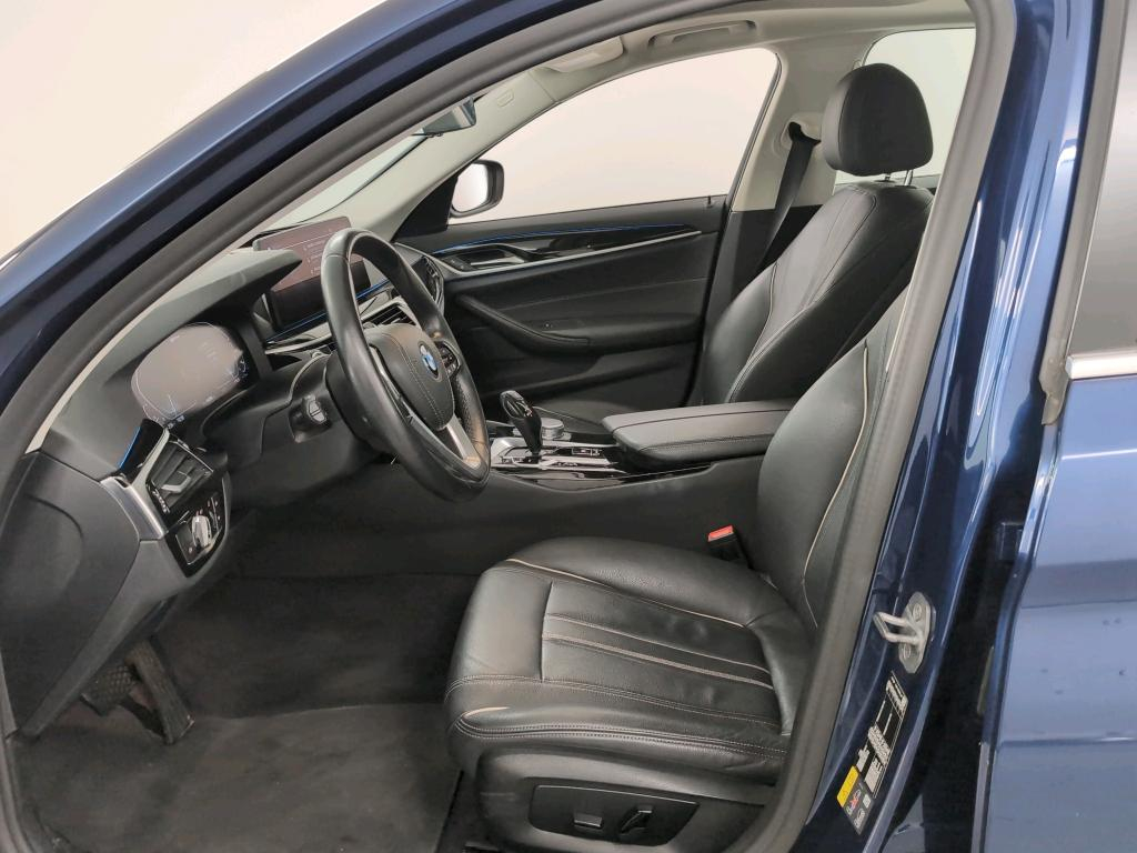 BMW 5 SERIES BERLINE 2.0 520E AUTO photo