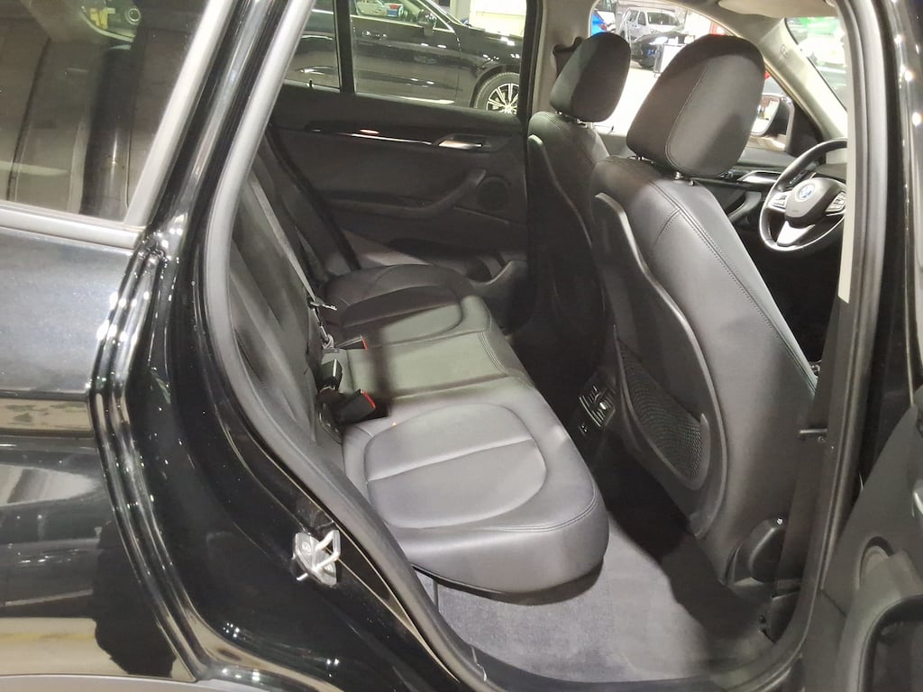 BMW X1 1.5 XDRIVE25E PHEV 162KW) photo