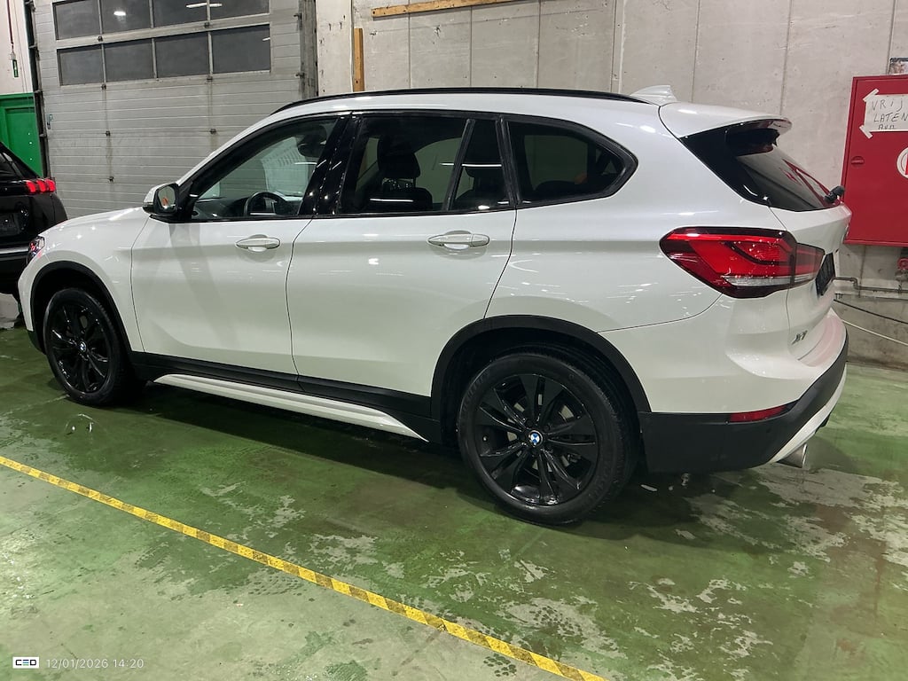 BMW X1 2.0 SDRIVE20I DCT photo